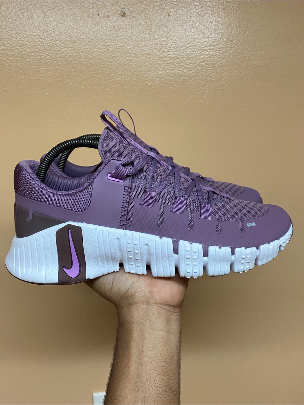 Nike Free Metcon 5 “Violet Dust/Plum Eclipse/Rush Fuchsia” Size 10 DV3950-500